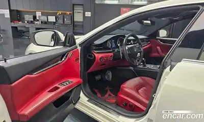 Maserati Quattroporte 2018 3.0 автомат (гидро), миниатюра 12