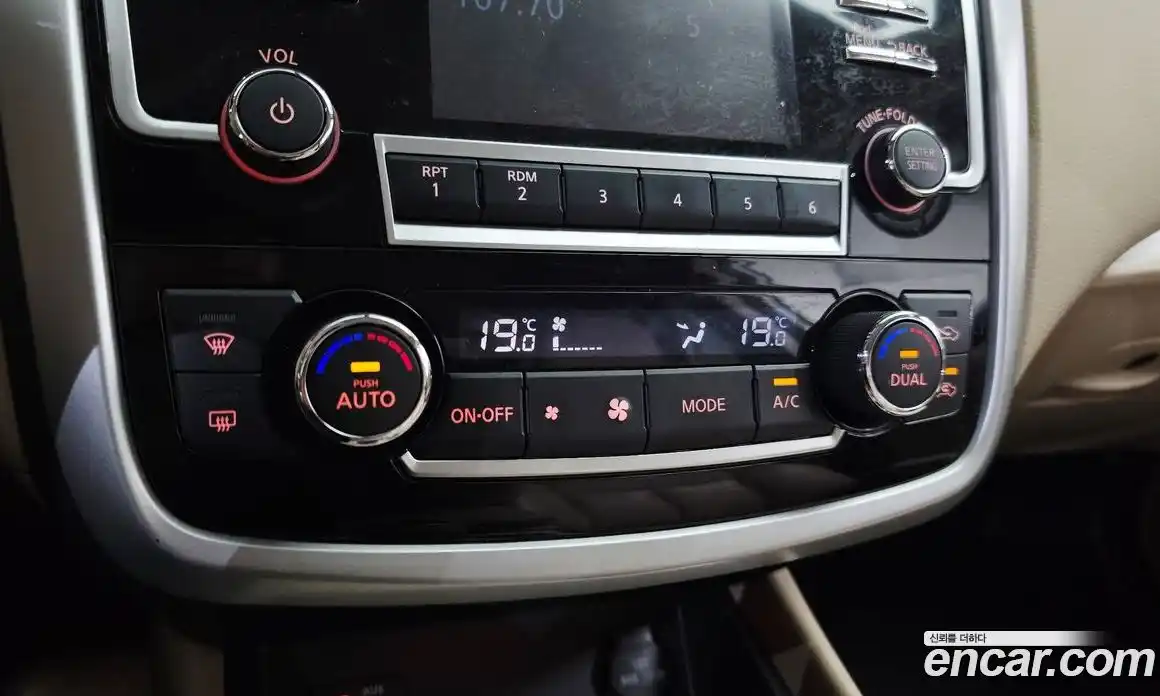 Nissan Altima 2018 2.5 автомат (гидро), фото 24 Nissan Altima 2018 2.5 автомат (гидро), фото 24