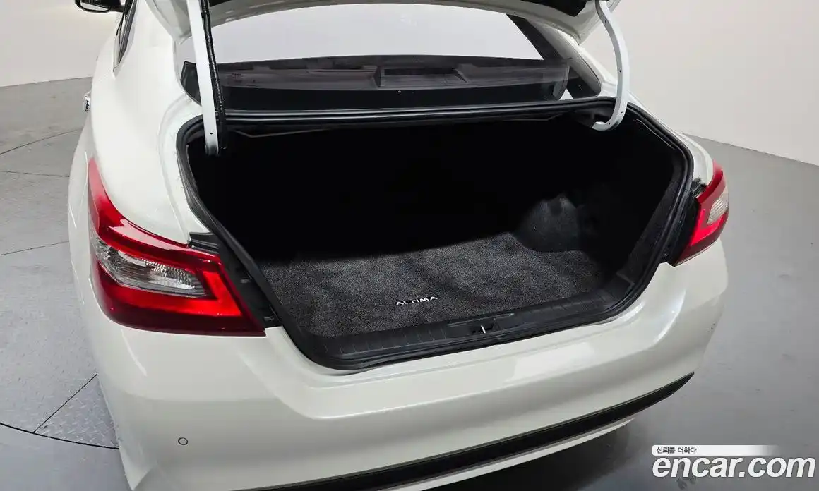 Nissan Altima 2018 2.5 автомат (гидро), фото 26 Nissan Altima 2018 2.5 автомат (гидро), фото 26