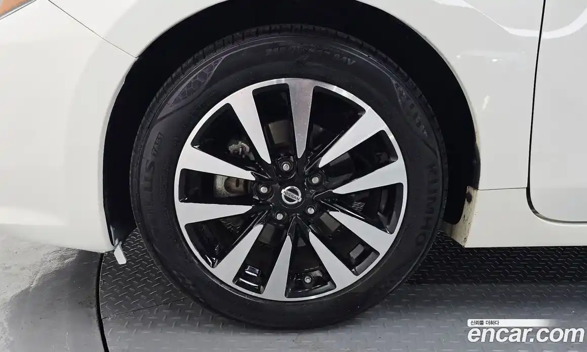 Nissan Altima 2018 2.5 автомат (гидро), фото 5 Nissan Altima 2018 2.5 автомат (гидро), фото 5