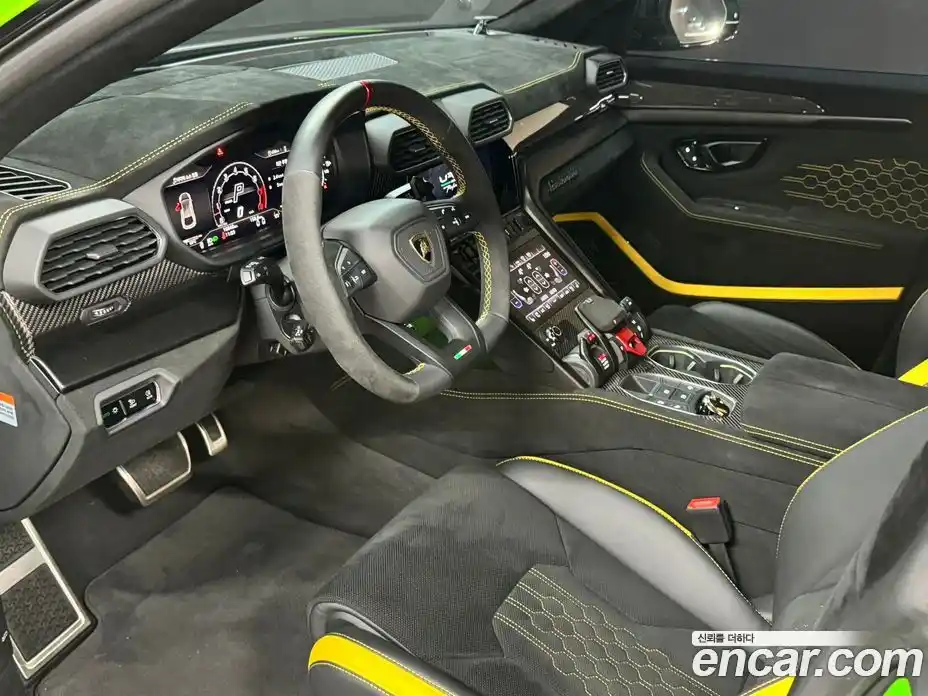 Lamborghini Urus 2024 4.0 автомат (гидро), фото 11 Lamborghini Urus 2024 4.0 автомат (гидро), фото 11