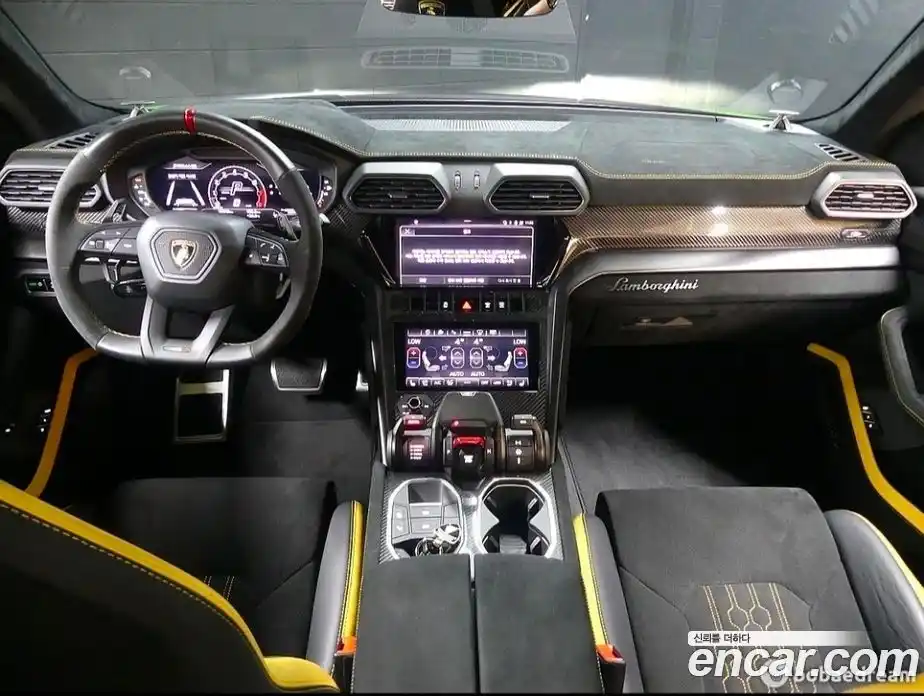 Lamborghini Urus 2024 4.0 автомат (гидро), фото 20 Lamborghini Urus 2024 4.0 автомат (гидро), фото 20