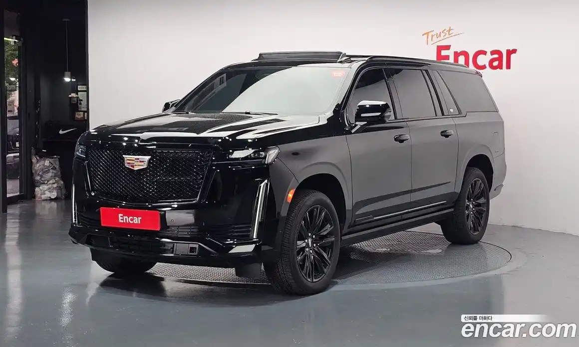 Cadillac Escalade 2022 6.2 автомат (гидро), фото 1 Cadillac Escalade 2022 6.2 автомат (гидро), фото 1
