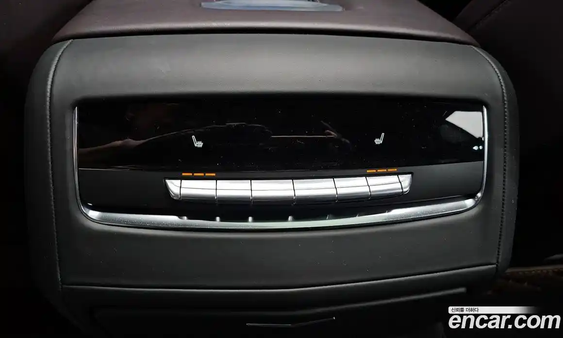 Cadillac Escalade 2022 6.2 автомат (гидро), фото 18 Cadillac Escalade 2022 6.2 автомат (гидро), фото 18
