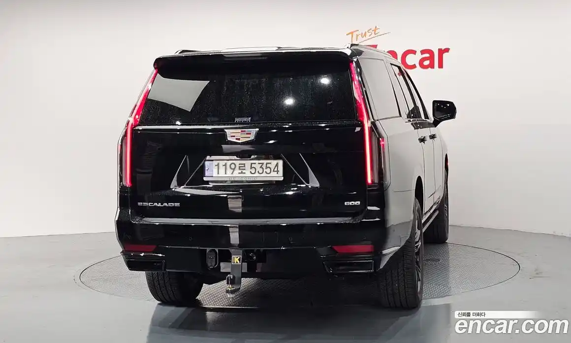 Cadillac Escalade 2022 6.2 автомат (гидро), фото 4 Cadillac Escalade 2022 6.2 автомат (гидро), фото 4