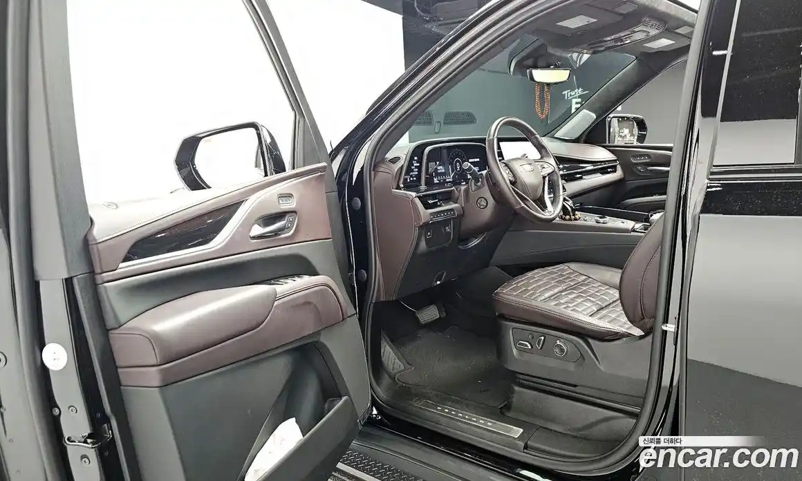 Cadillac Escalade 2022 6.2 автомат (гидро), фото 10 Cadillac Escalade 2022 6.2 автомат (гидро), фото 10