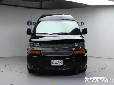 Chevrolet Express Van 2018 6.0 автомат (гидро), миниатюра 3