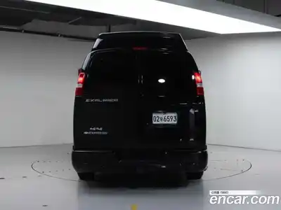 Chevrolet Express Van 2018 6.0 автомат (гидро), миниатюра 4