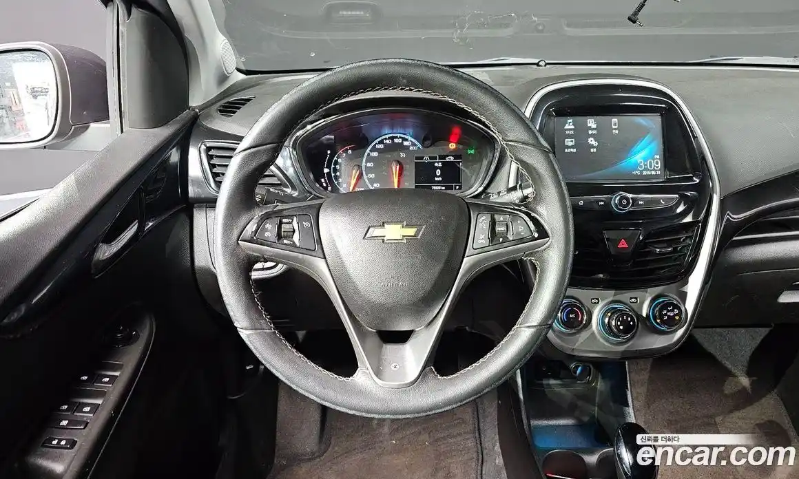 Chevrolet Spark 2015 1.0 автомат (гидро), фото 16