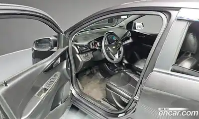 Chevrolet Spark 2015 1.0 автомат (гидро), миниатюра 10