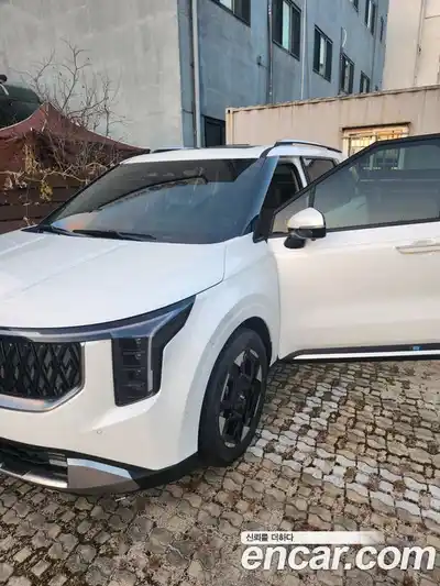 Kia Carnival, 2024, 300 км