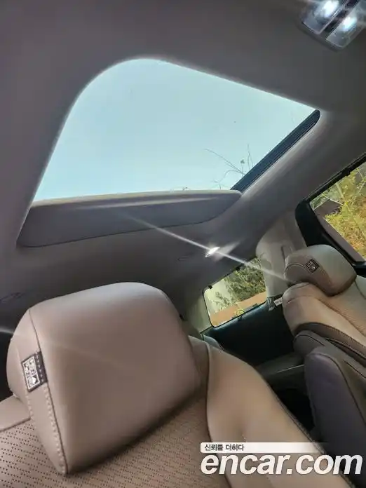 Kia Carnival 2024 1.6 автомат (гидро), фото 7