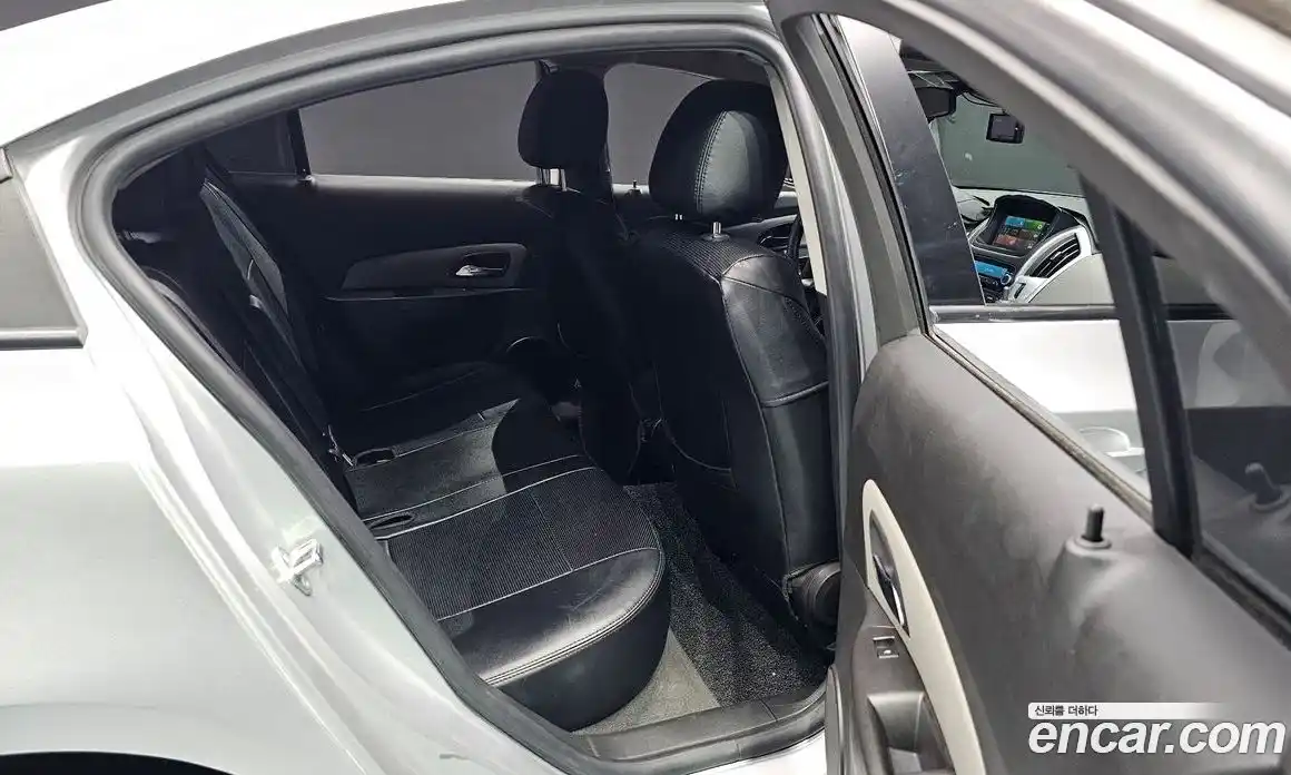 Chevrolet Cruze 2014 1.8 автомат (гидро), фото 11