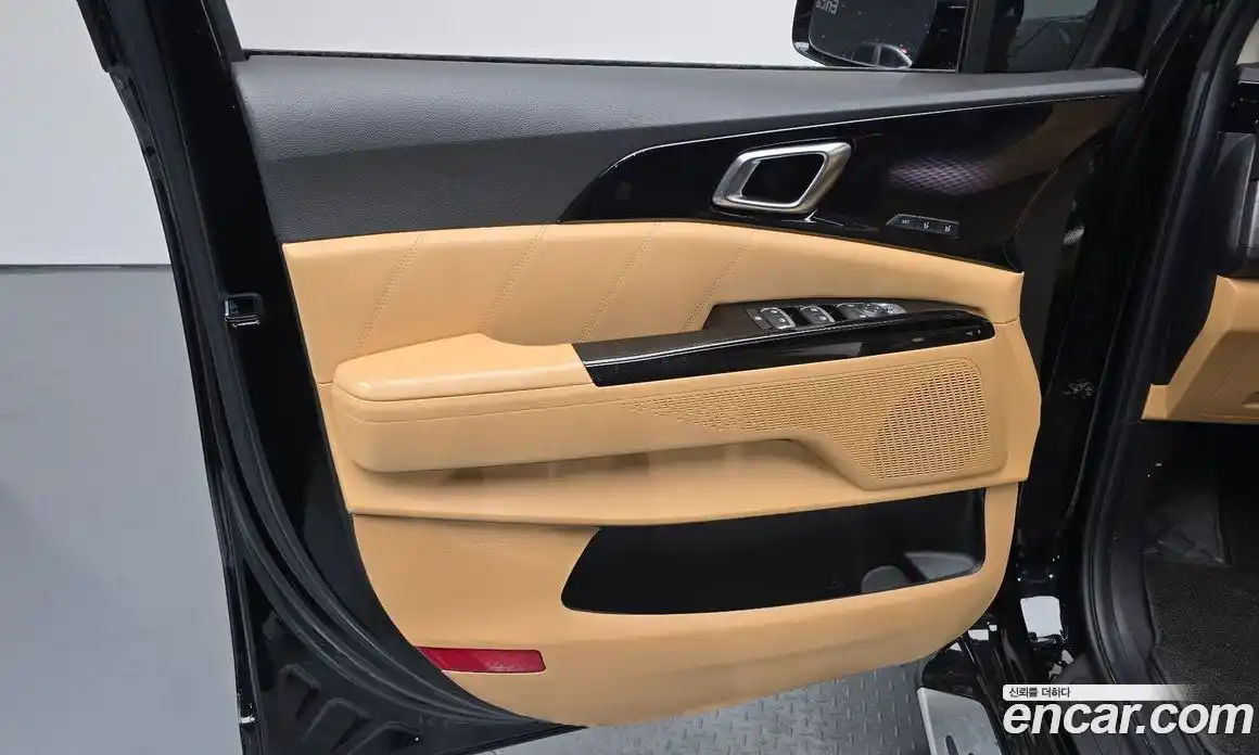 Kia Carnival 2022 2.2 автомат (гидро), фото 15