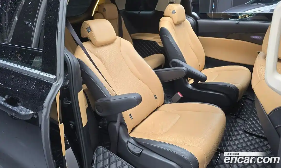 Kia Carnival 2022 2.2 автомат (гидро), фото 28