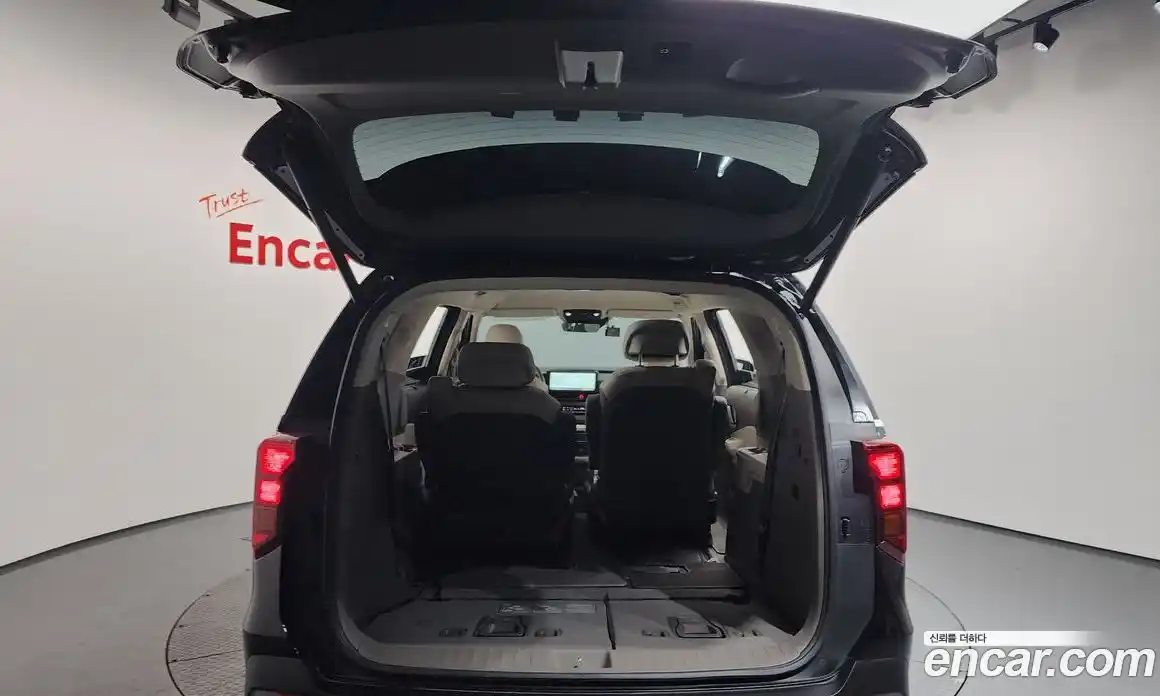 Kia Carnival 2025 2.2 автомат (гидро), фото 20