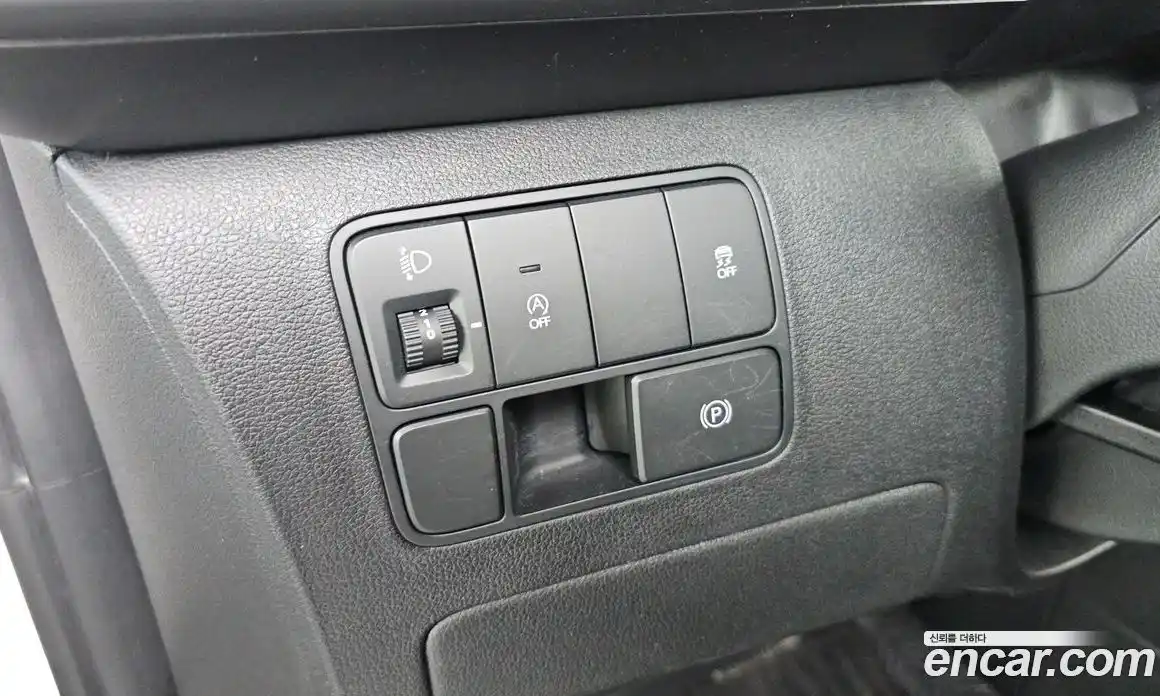 Hyundai Staria 2024 2.2 автомат (гидро), фото 26