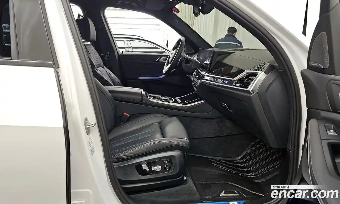 BMW X5 2024 3.0 автомат (гидро), фото 18