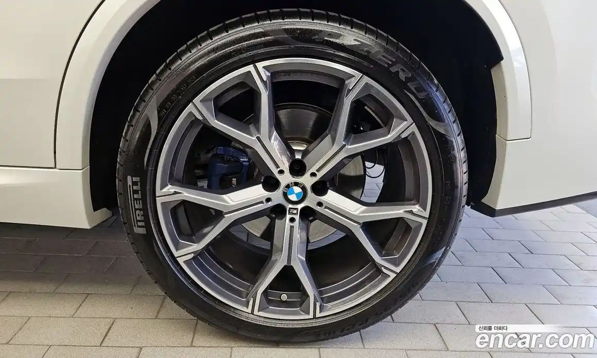 BMW X5 2024 3.0 автомат (гидро), фото 7