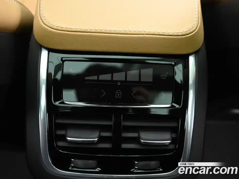 Volvo V90 2023 2.0 автомат (гидро), фото 16