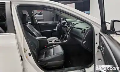 Toyota Camry 2016 2.5 автомат (гидро), миниатюра 10 Toyota Camry 2016 2.5 автомат (гидро), миниатюра 10