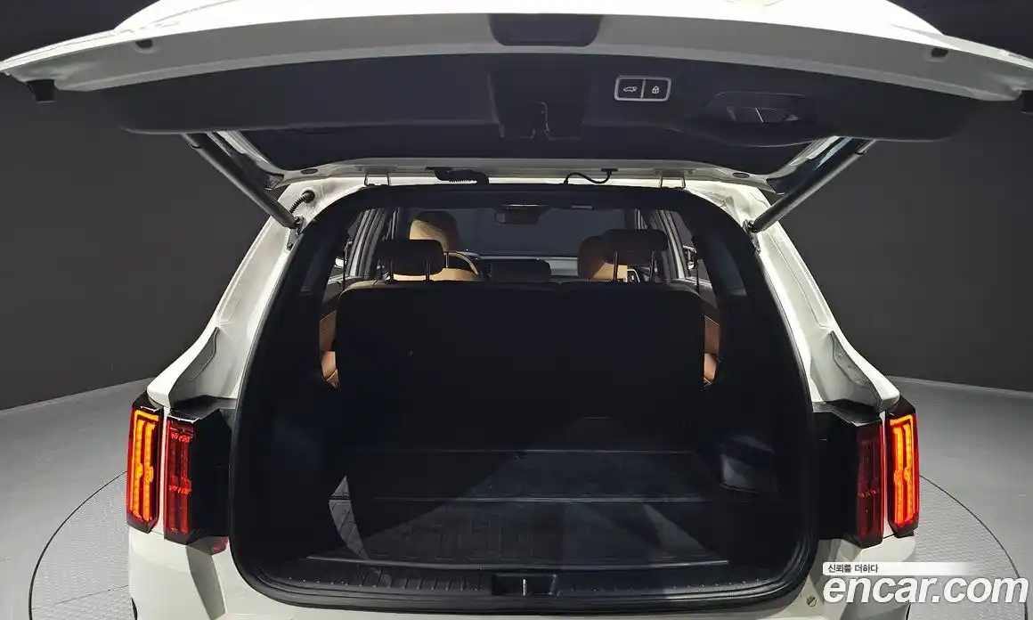 Kia Sorento 2023 1.6 автомат (гидро), фото 20