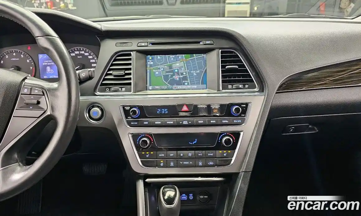 Hyundai Sonata 2016 2.0 автомат (гидро), фото 20
