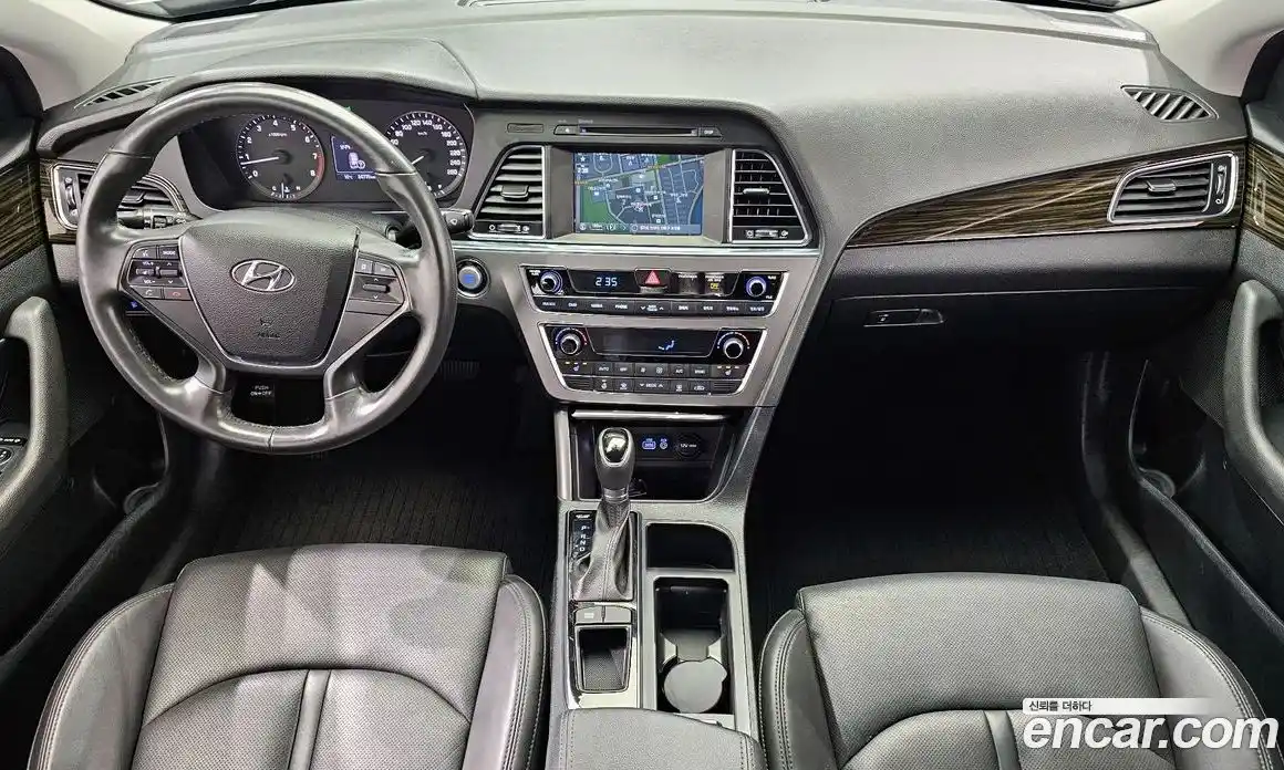 Hyundai Sonata 2016 2.0 автомат (гидро), фото 7