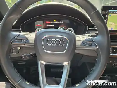 Audi A4 2023 2.0 автомат (гидро), миниатюра 11
