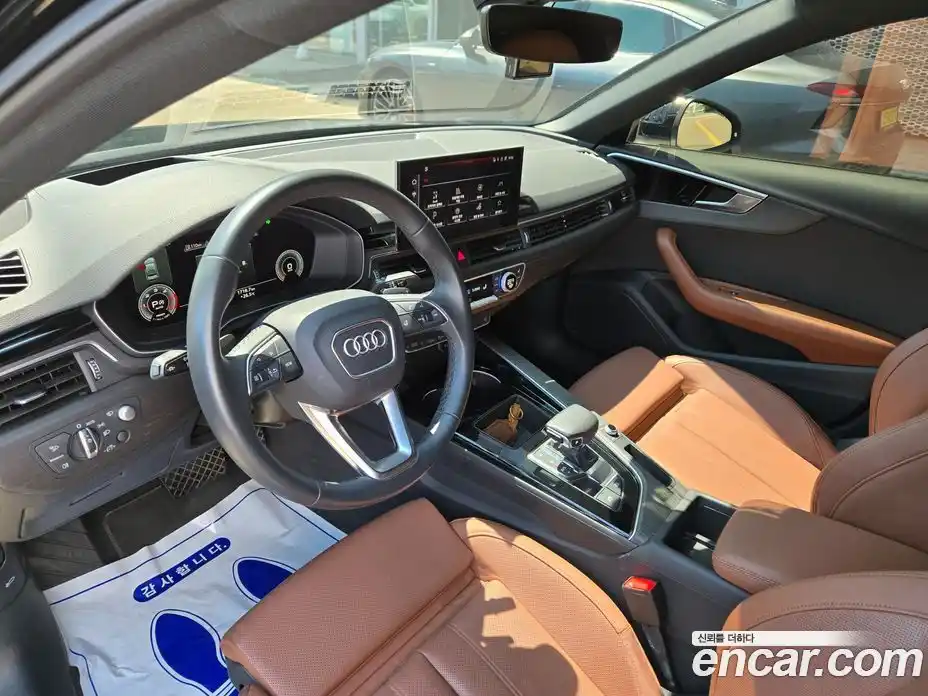 Audi A4 2023 2.0 автомат (гидро), фото 12