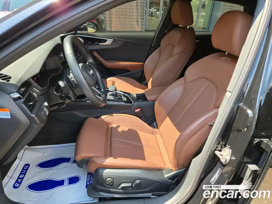 Audi A4 2023 2.0 автомат (гидро), фото 13