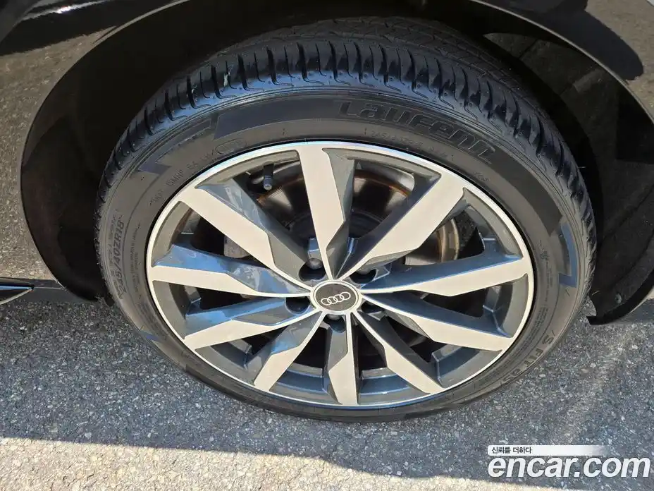 Audi A4 2023 2.0 автомат (гидро), фото 19