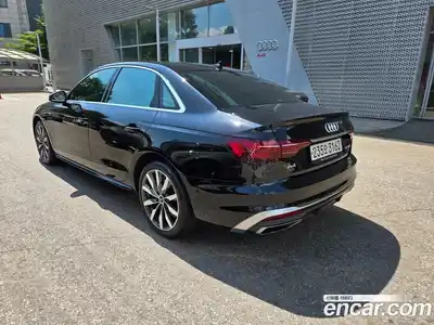 Audi A4 2023 2.0 автомат (гидро), миниатюра 2