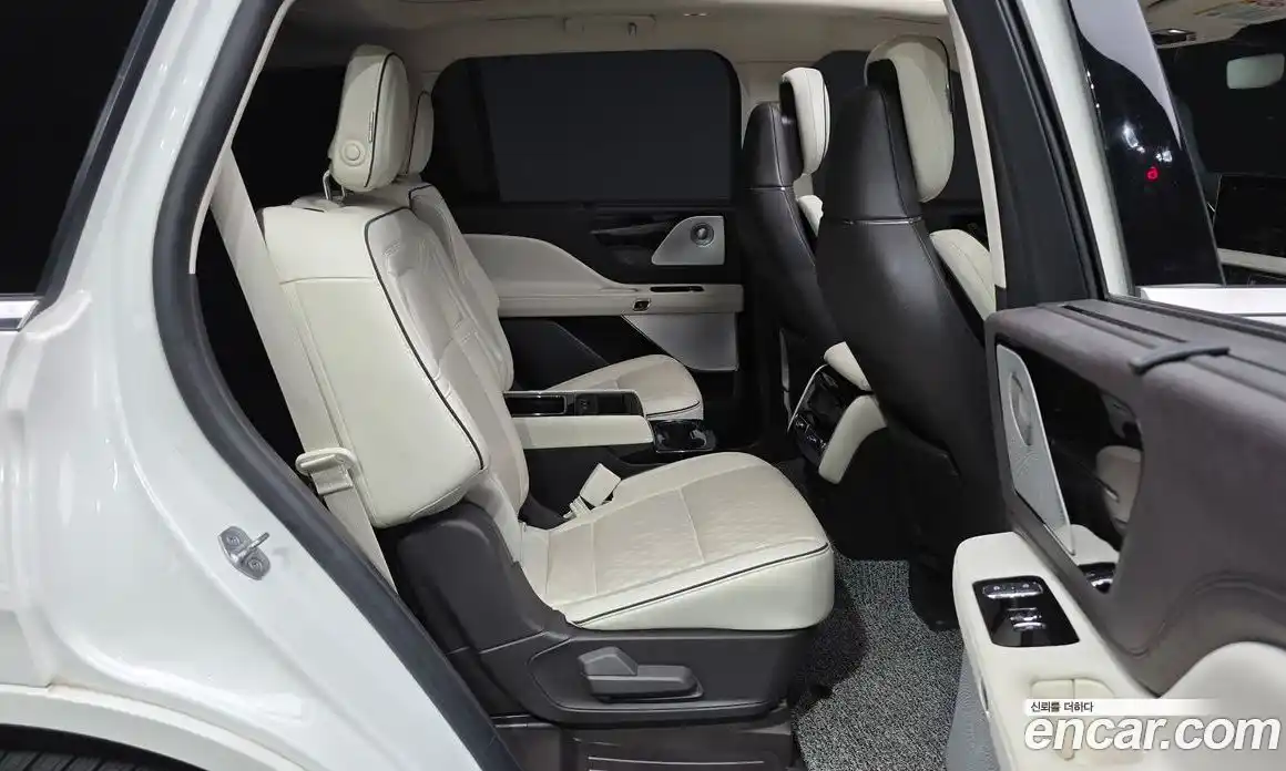 Lincoln Aviator 2020 3.0 автомат (гидро), фото 12 Lincoln Aviator 2020 3.0 автомат (гидро), фото 12