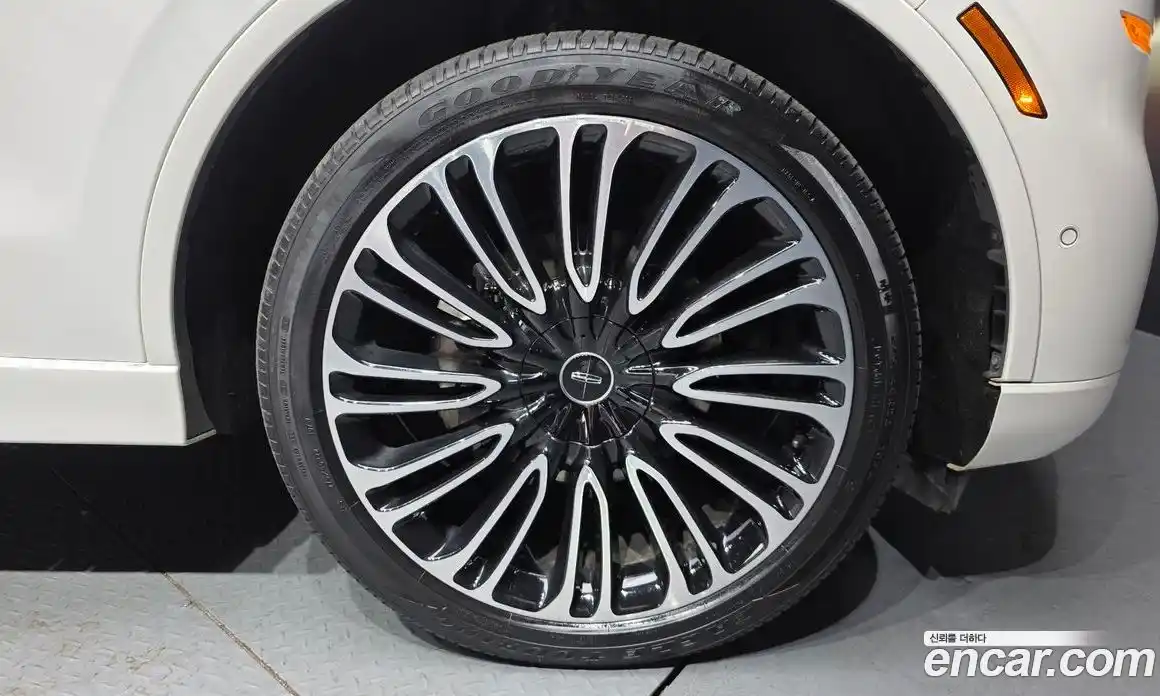 Lincoln Aviator 2020 3.0 автомат (гидро), фото 5 Lincoln Aviator 2020 3.0 автомат (гидро), фото 5