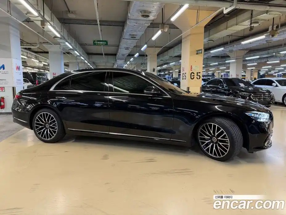 Mercedes-Benz S-Class 2021 4.0 автомат (гидро), фото 4