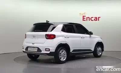 Hyundai Venue 2023 1.6 автомат (гидро), миниатюра 2
