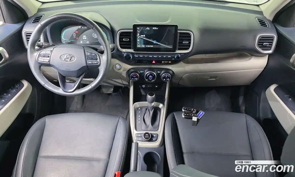 Hyundai Venue 2023 1.6 автомат (гидро), фото 10