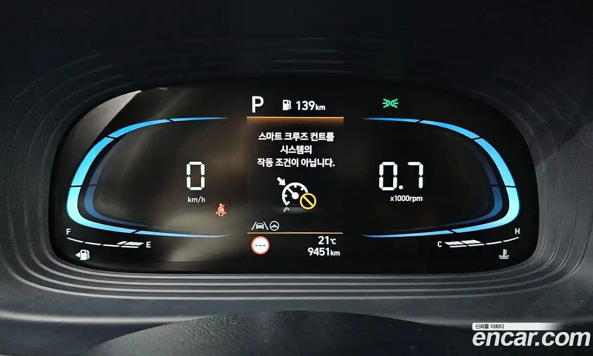 Hyundai Venue 2025 1.6 автомат (гидро), фото 11
