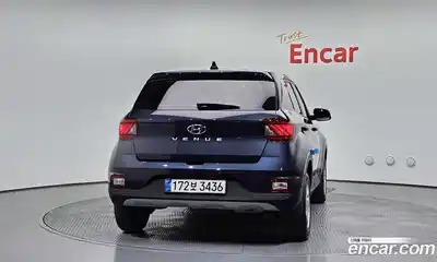 Hyundai Venue 2025 1.6 автомат (гидро), миниатюра 4