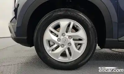 Hyundai Venue 2025 1.6 автомат (гидро), миниатюра 5
