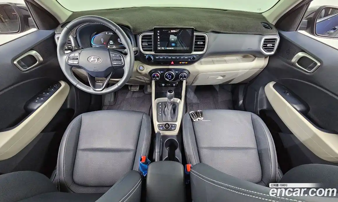 Hyundai Venue 2025 1.6 автомат (гидро), фото 10