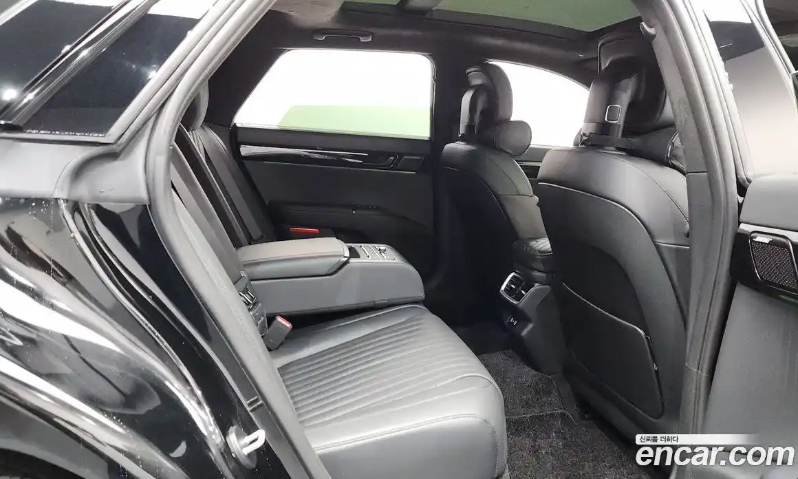Hyundai Grandeur 2024 2.5 автомат (гидро), фото 17