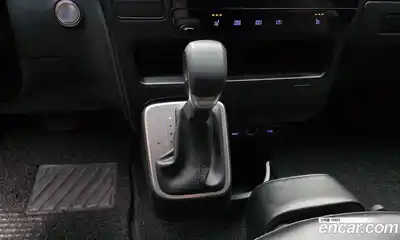 Hyundai Staria 2022 2.2 автомат (гидро), миниатюра 12
