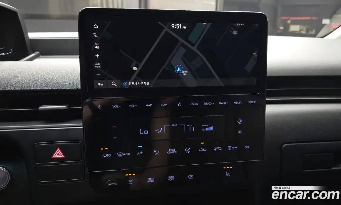 Hyundai Staria 2022 2.2 автомат (гидро), фото 21