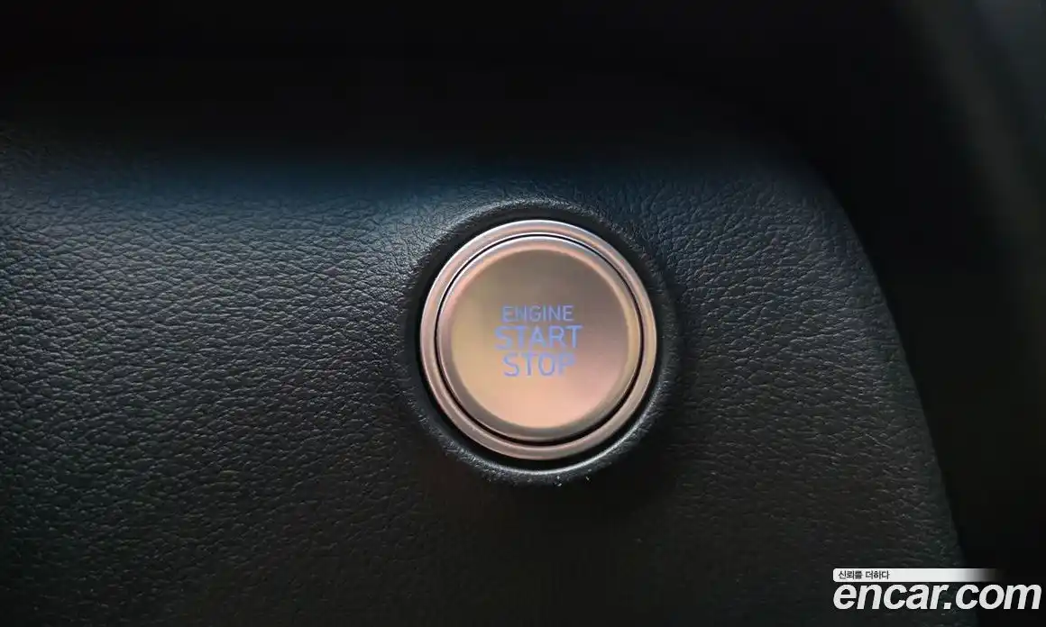 Hyundai Staria 2022 2.2 автомат (гидро), фото 27
