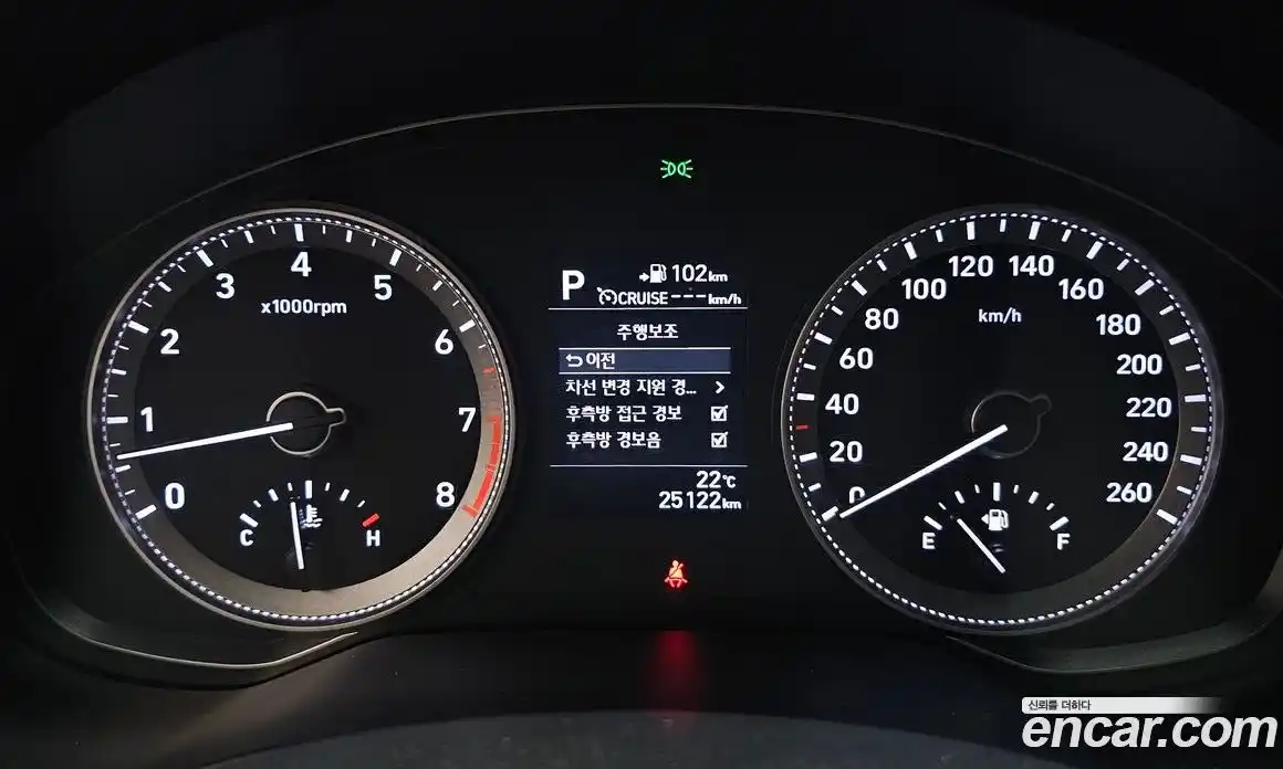 Hyundai Grandeur 2017 2.4 автомат (гидро), фото 11