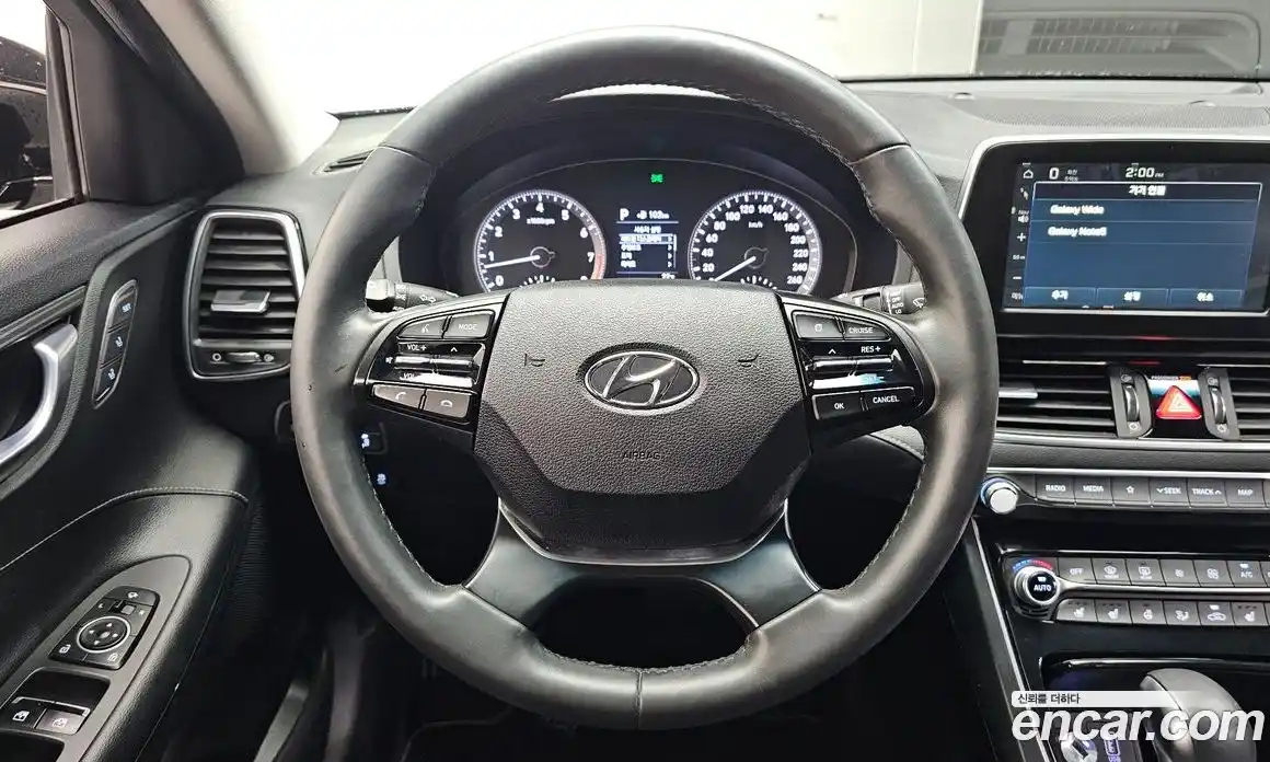Hyundai Grandeur 2017 2.4 автомат (гидро), фото 19