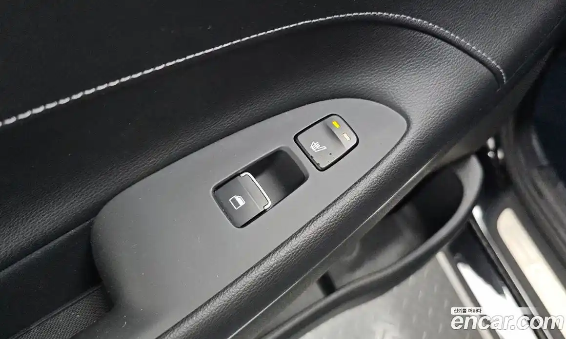 Hyundai Grandeur 2017 2.4 автомат (гидро), фото 25