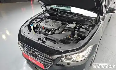 Hyundai Grandeur 2017 2.4 автомат (гидро), миниатюра 6